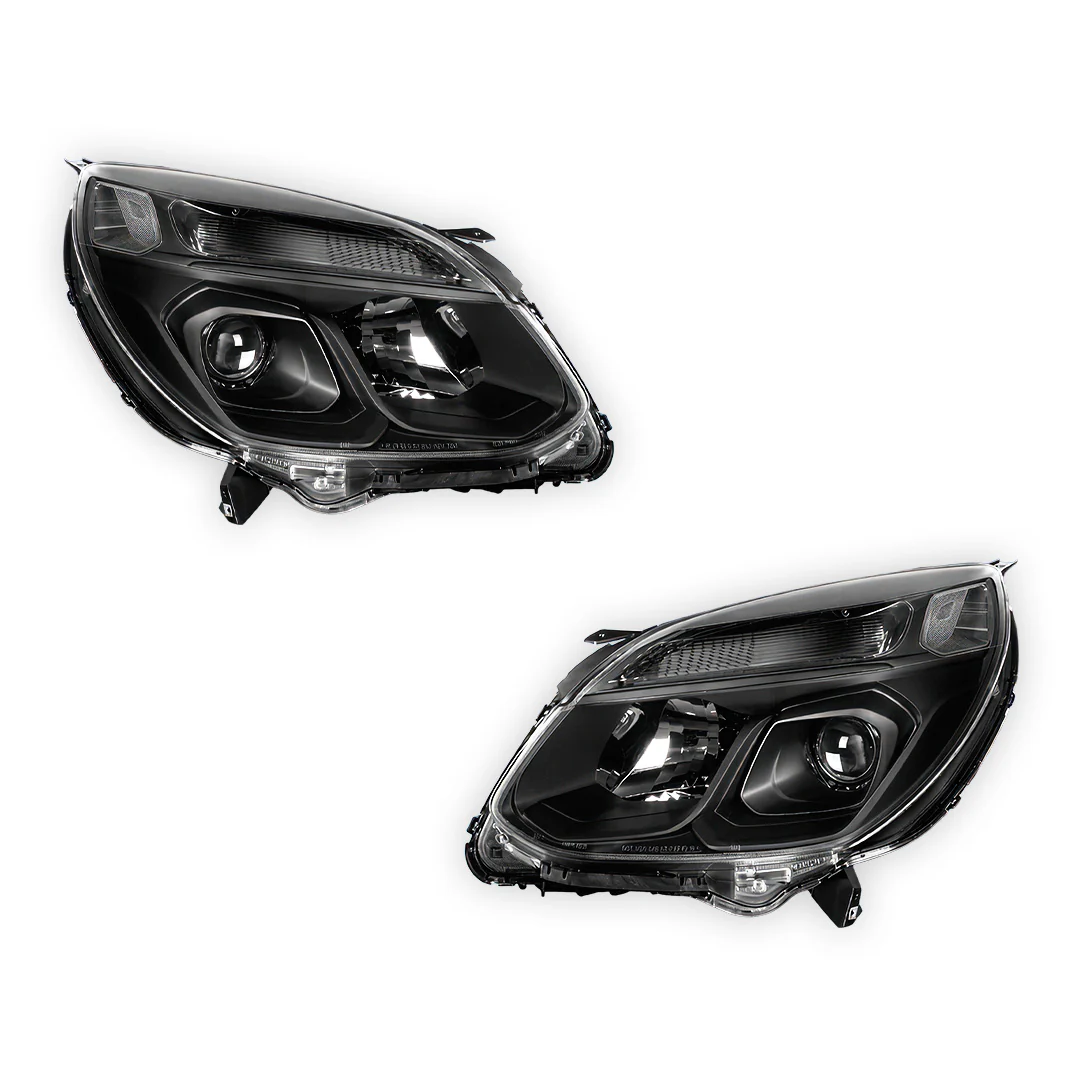 Chevrolet Equinox LS / LT / LTZ (2016 - 2017) Replacement Projector Headlights LH + RH - Image 2