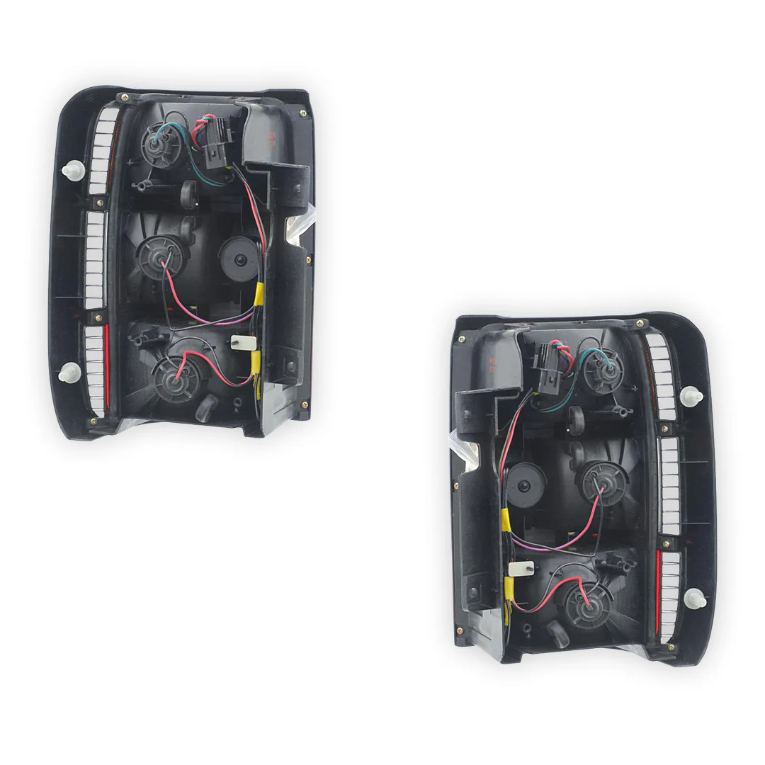 Mitsubishi Pajero NL (1997 - 2000) Genuine Tail Lights LH + RH - Image 3