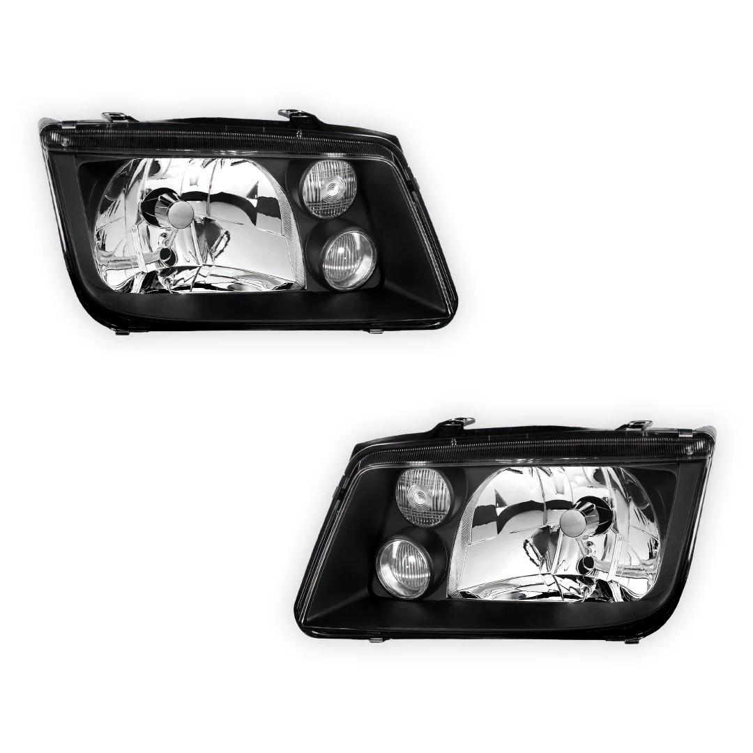 Volkswagen Jetta (1999 - 2005) Euro-Spec Replacement Headlights LH + RH - Image 2